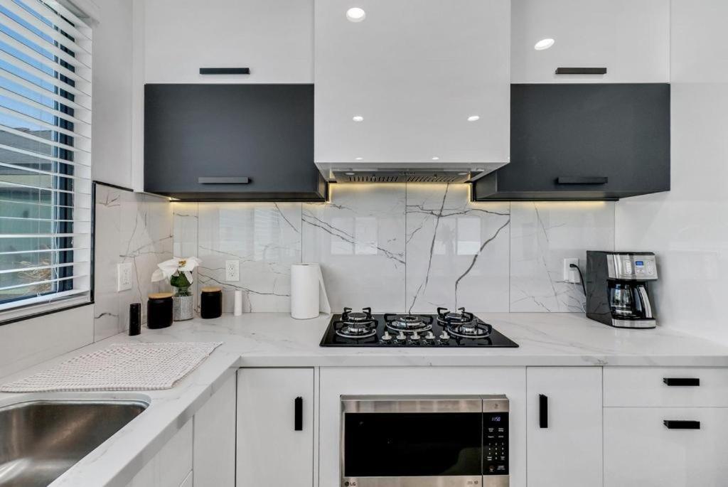 Luxury 2 Bedroom Villa Хънтингтън Бийч Екстериор снимка